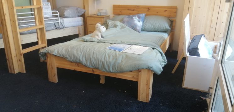 Houten Bed - Hotelbed