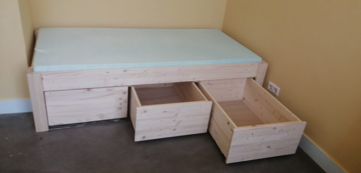 Houten Bed - Petra (Laag)
