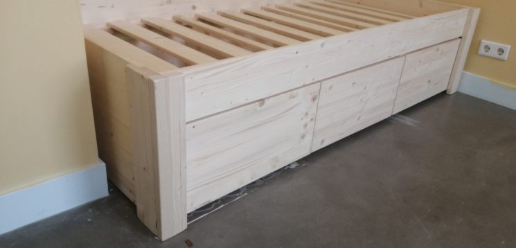 Houten Bed - Petra (Laag)