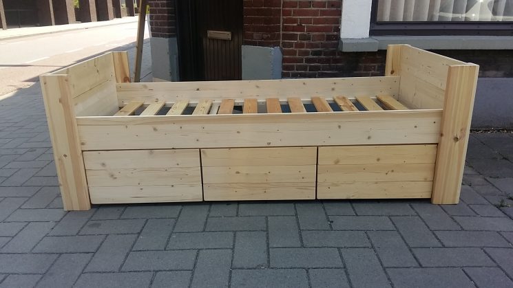 Houten Kajuitbed met 3 laden - Petra