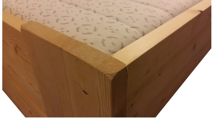 Houten Bed - Stephanie C+C